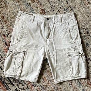 Levi’s Cargo Shorts